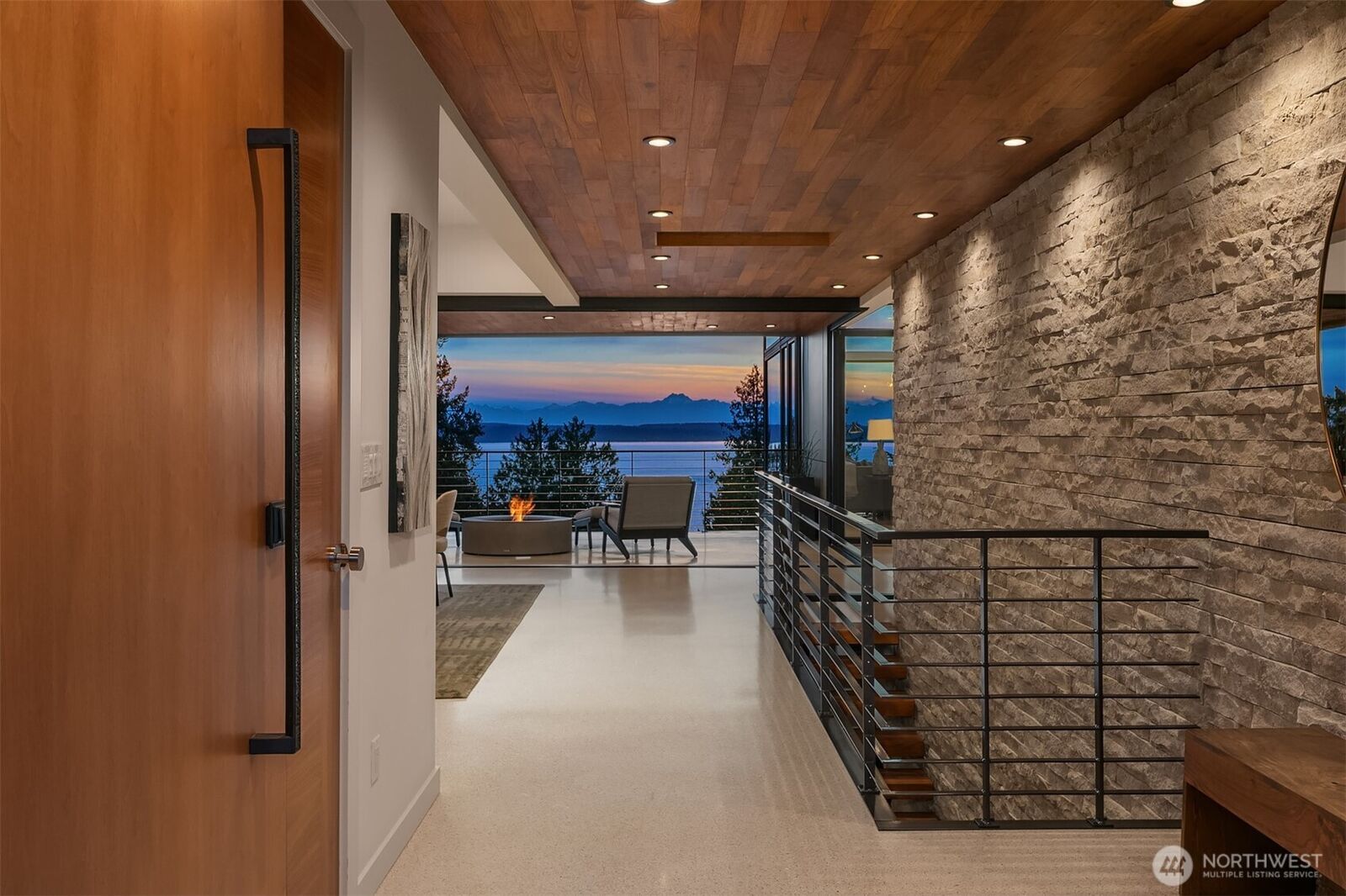 Property Photo: 2825 Magnolia Boulevard W WA 98199
