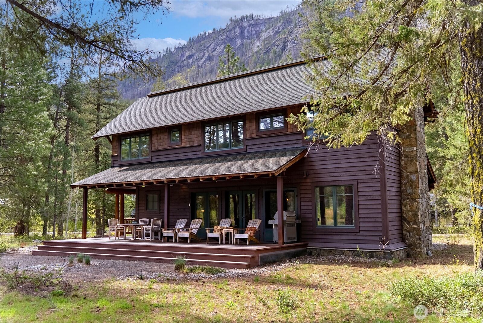Property Photo:  32  Freestone Lake Drive  WA 98833 