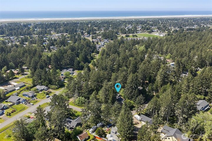 Property Photo:  419  Draconis Avenue SE  WA 98569 