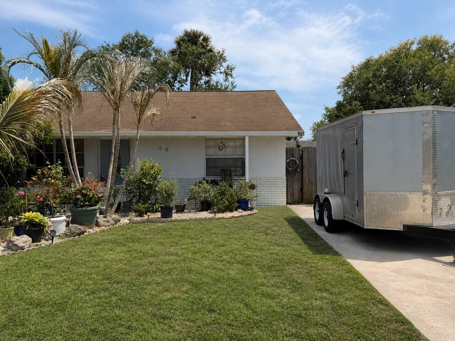 Property Photo:  44 SE Mead Place  FL 34997 