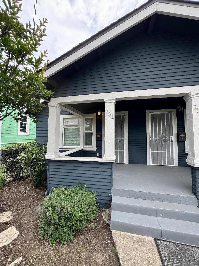 Property Photo:  961 South 7th Street 959  CA 95112 