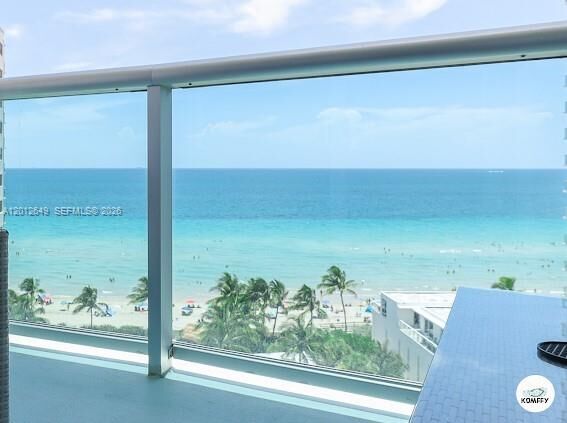 Property Photo:  3901 S Ocean Dr 11M  FL 33019 