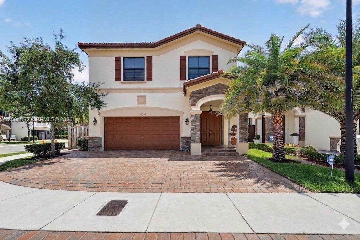 Property Photo:  8895 NW 100th Pl  FL 33178 