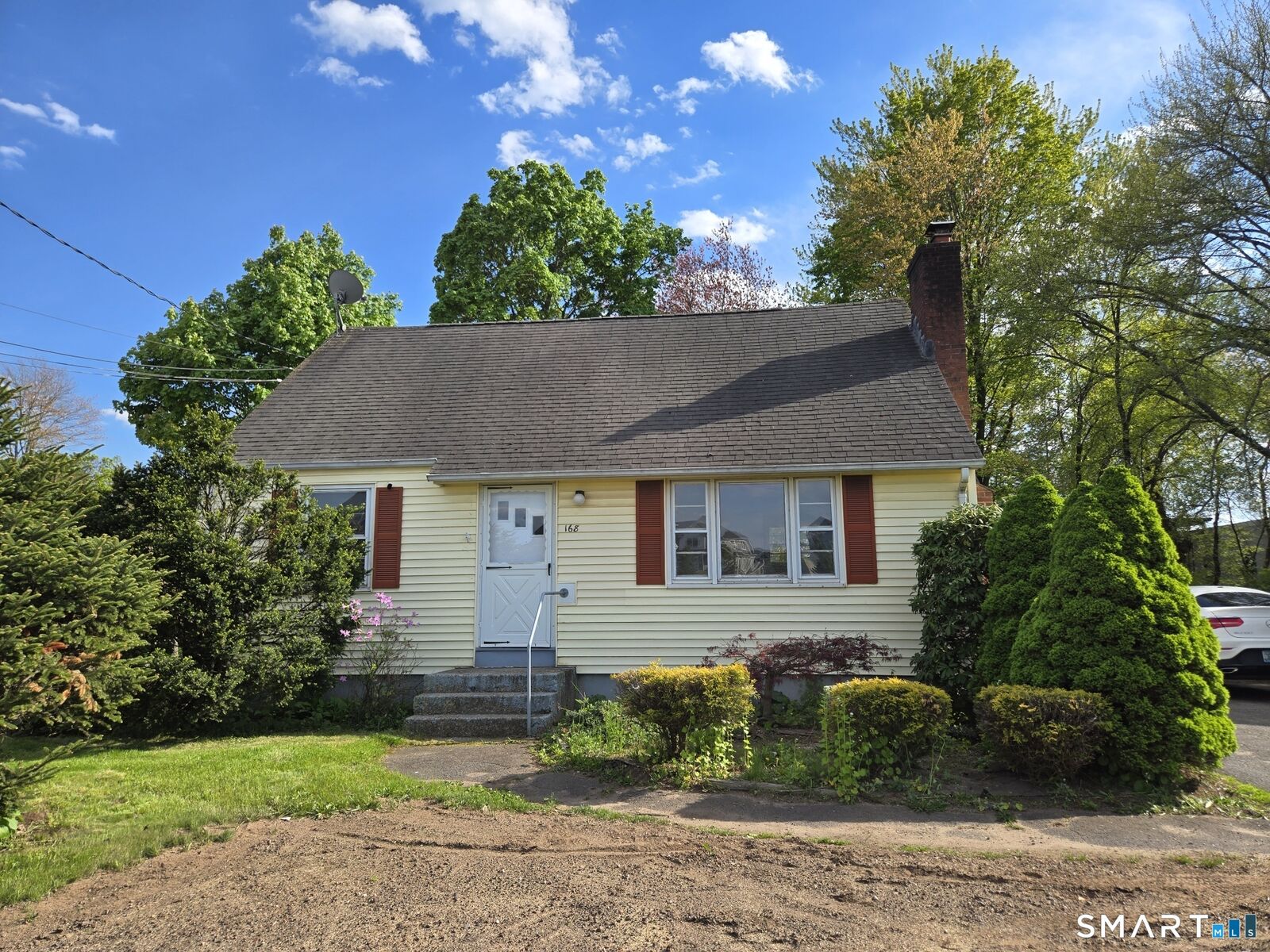 Property Photo:  168 Camp Street  CT 06062 