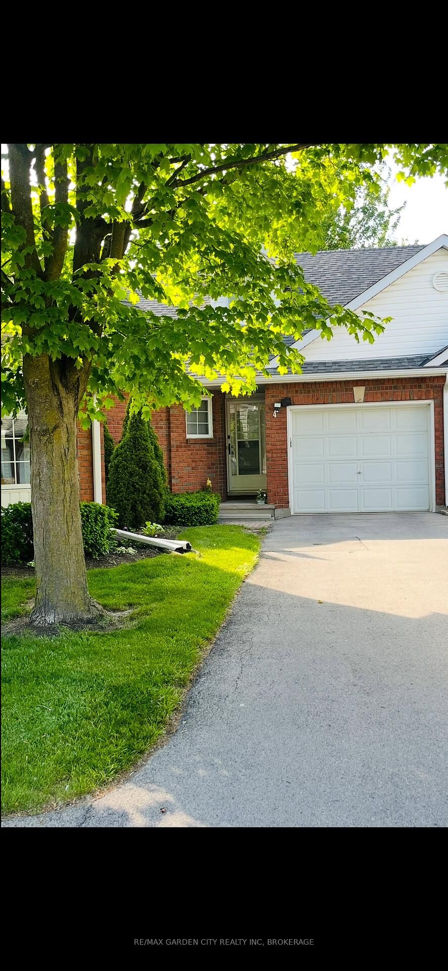 Property Photo: 7370 Monastery Drive 4 ON L2H 3C4