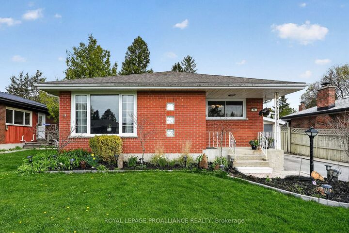 Property Photo: 15 Gearin Street ON K8V 3Y2