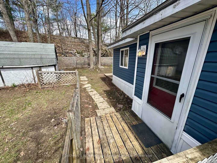 Property Photo: 1007 Racoon Road 75 ON P1P 1R1