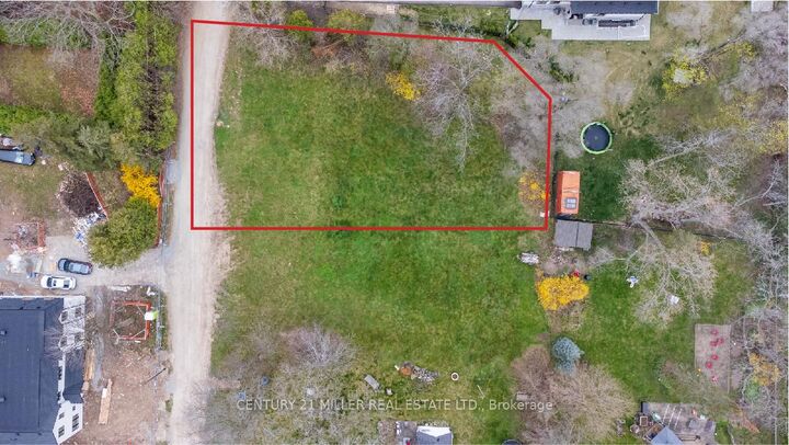 Property Photo:  1068 Sixth Line  ON L6H 1W5 