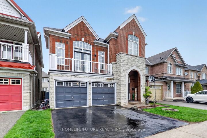 Property Photo: 24 Turtledove Grove ON M1X 2B3