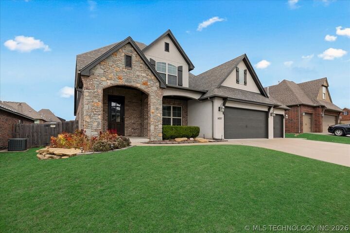 Property Photo: 6057 E 144th Street S OK 74008