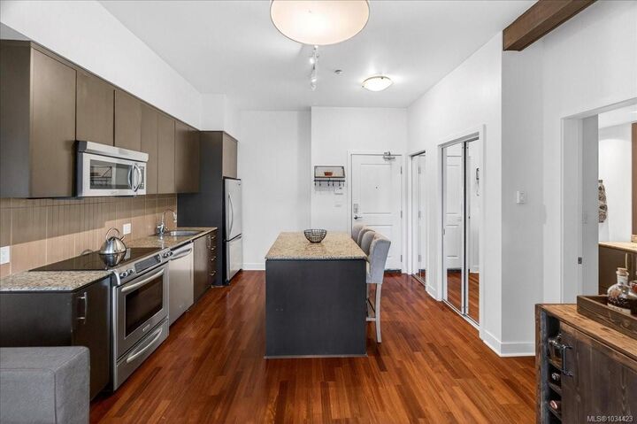 Property Photo: 1395 Bear Mountain Pkwy 404 BC V9B 0E1