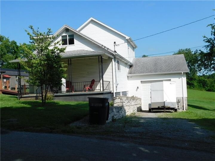 Property Photo:  577 Woodside Old Frame Road  PA 15478 