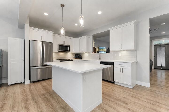 Property Photo: 386 Pine Avenue 7 BC V0M 1K0