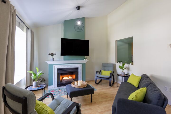 Property Photo: 12099 237th Street 90 BC V4R 2C3