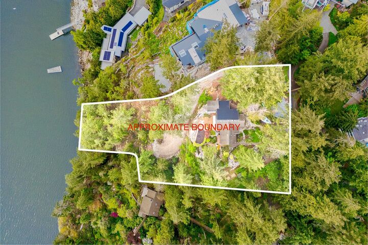 5056 The Byway — photo 1