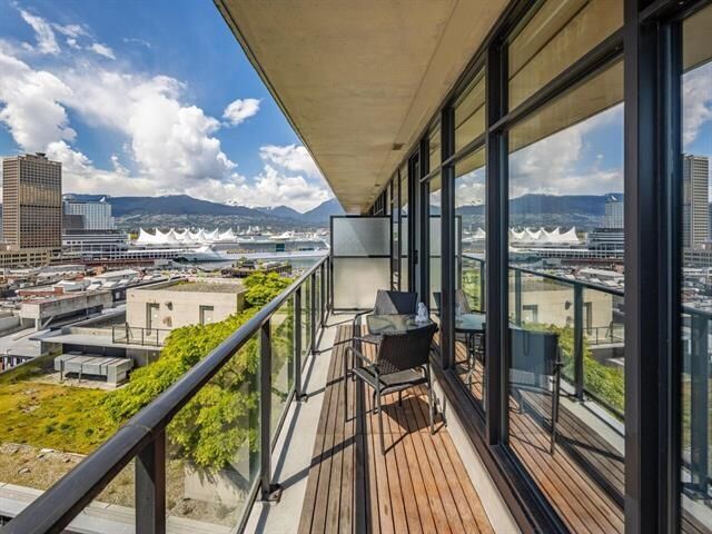Property Photo: 108 W Cordova Street 1506 BC V6B 0G5