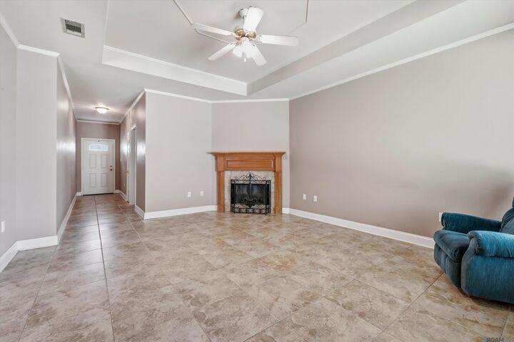 Property Photo:  18606 Perkins Oak Rd  LA 70769 