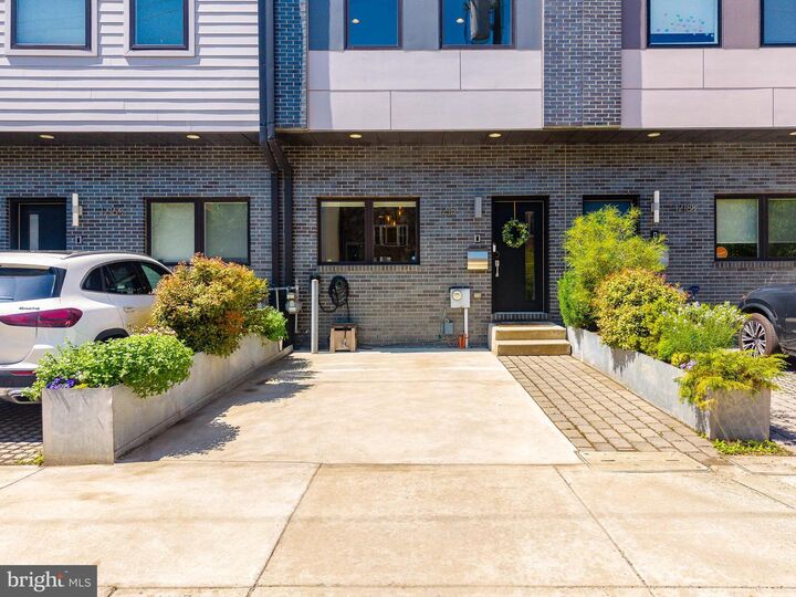 Property Photo:  1218 Crease Street  PA 19125 