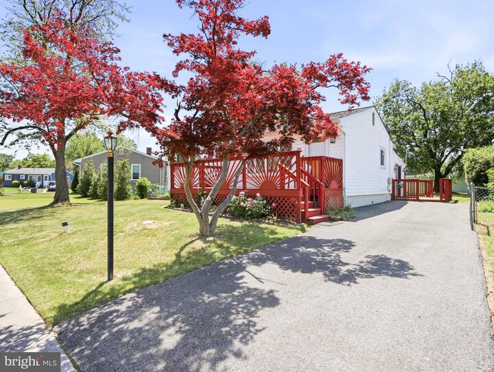 Property Photo: 7878 Cheverly Lane MD 21060