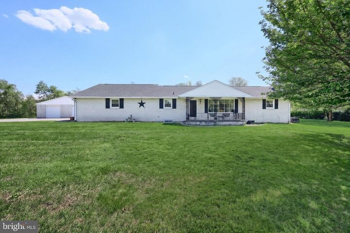 Property Photo: 4270 Nursery Road PA 17315