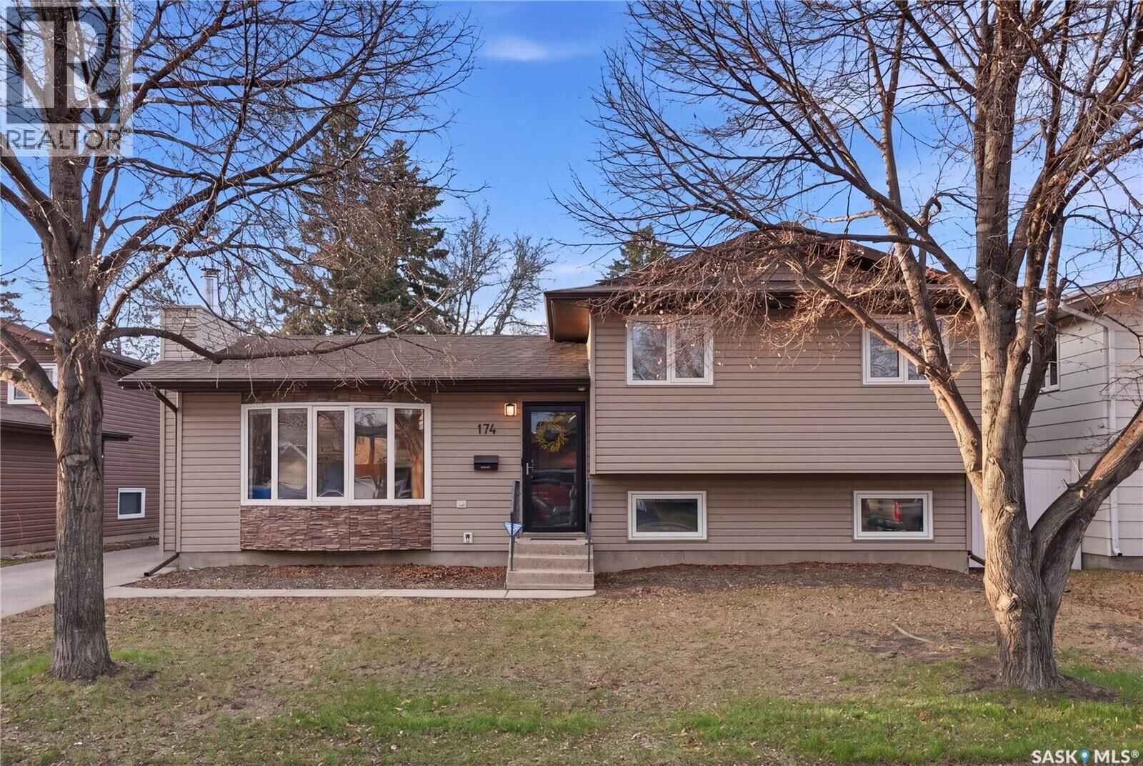 Property Photo:  174 Rao Crescent  SK S7K 6V9 