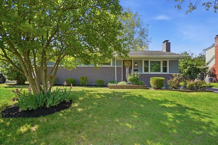 Property Photo:  785 Island Court  OH 43214 