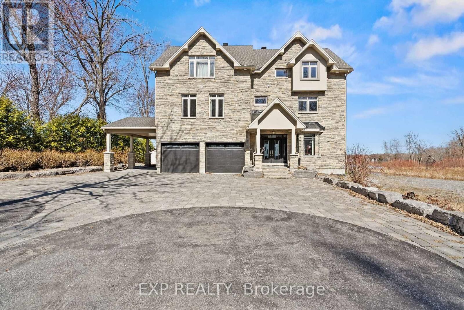 Property Photo:  102 Allbirch Road  ON K0A 3M0 