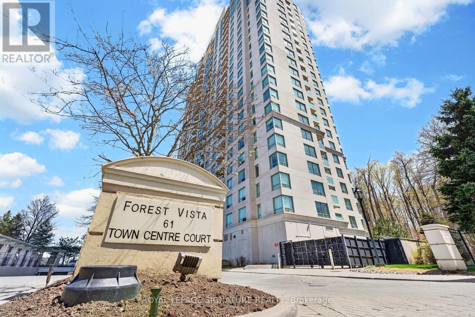 Property Photo:  61 Town Centre Court 711  ON M1P 5C5 