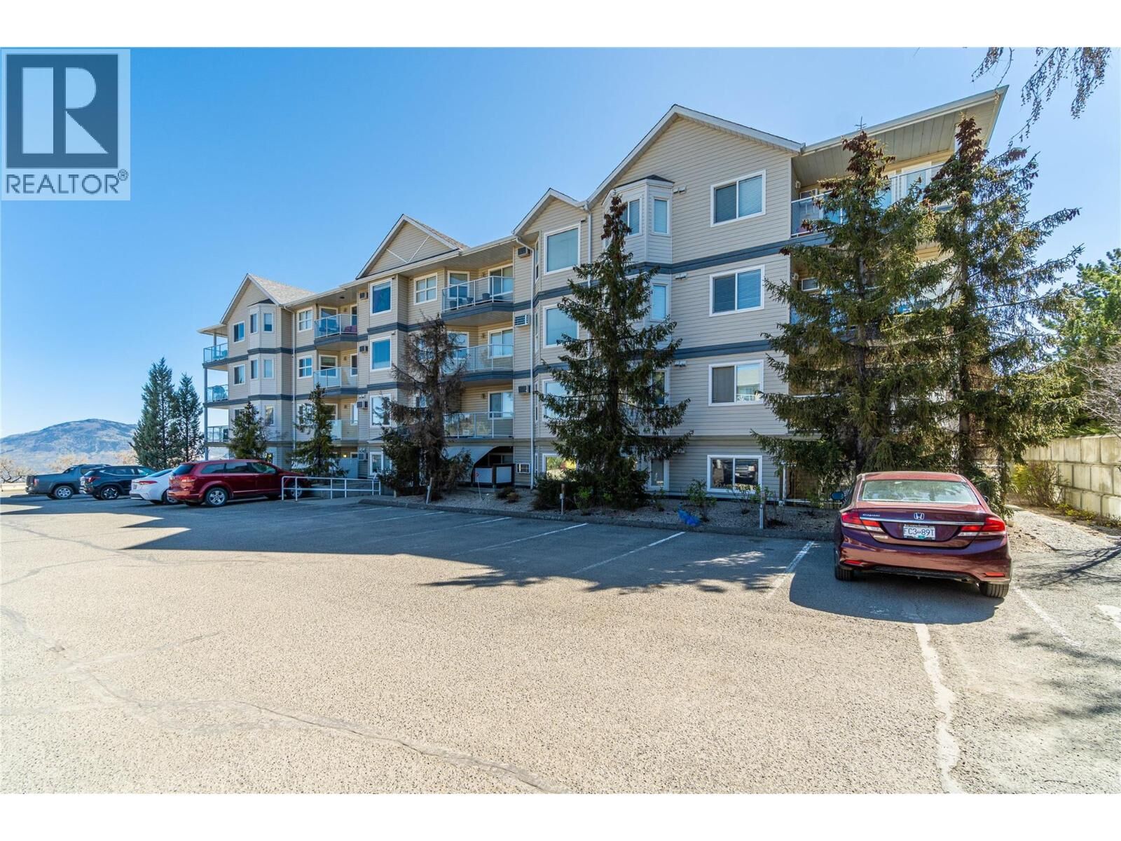Property Photo:  1160 Hugh Allan Drive 406  BC V1S 1T5 