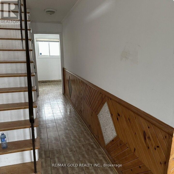Property Photo:  3769 Brandon Gate Drive  ON L4T 3N1 
