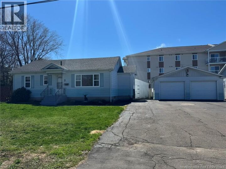 Property Photo:  5 Wentworth Drive  NB E1B 2T4 