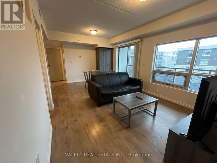 Property Photo:  275 Larch Street A508  ON N2L 3R2 