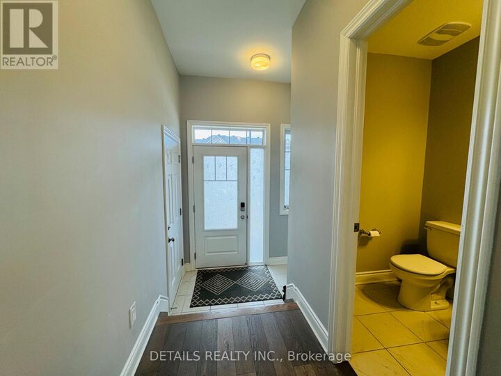 Property Photo:  557 Flagstaff Drive  ON K2J 6T5 