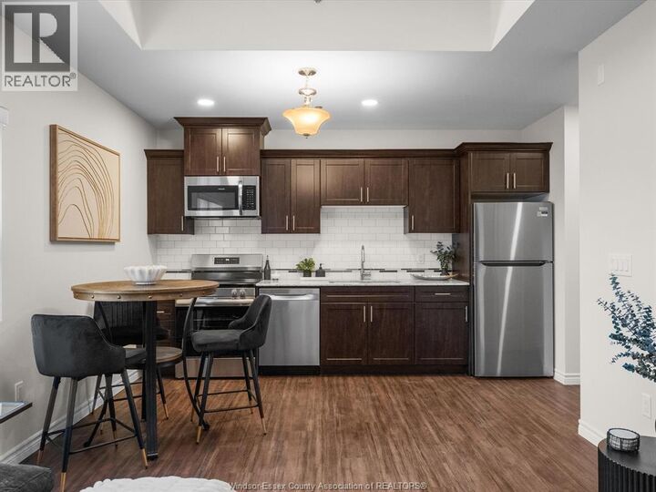 Property Photo:  8401 Wyandotte Street East 101  ON N8S 0B8 