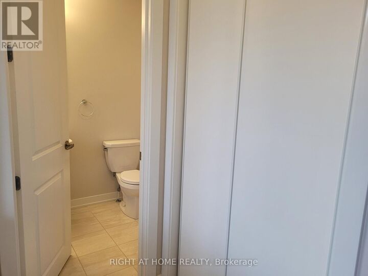 Property Photo:  12 Focality Crescent  ON K2J 6W7 