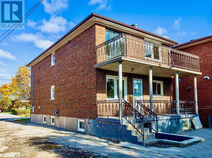 Property Photo:  977 Glencairn Avenue 4  ON M6B 2A8 