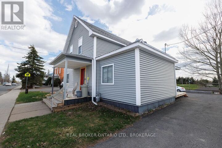 Property Photo: 136 Main Street South ON K0C 1A0