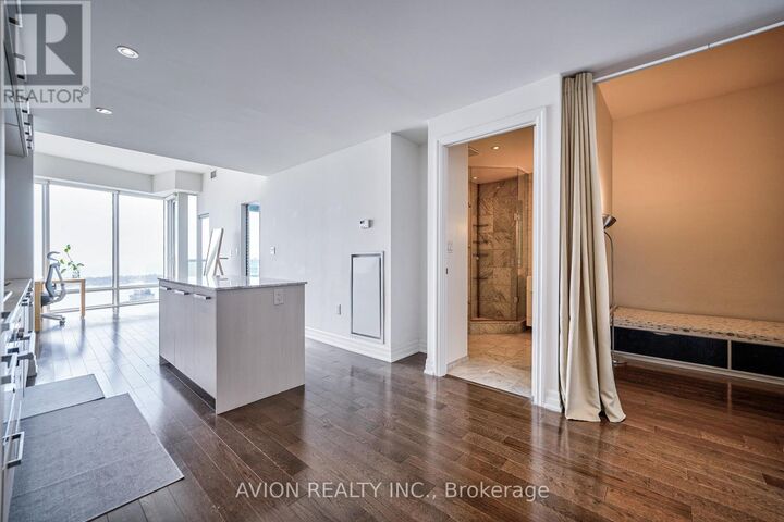Property Photo:  8 The Esplanade 5509  ON M5E 0A6 