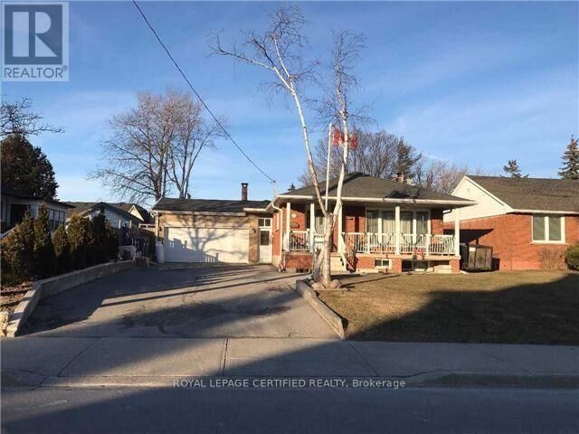 Property Photo: 13 Theodore Drive ON L5M 1E5