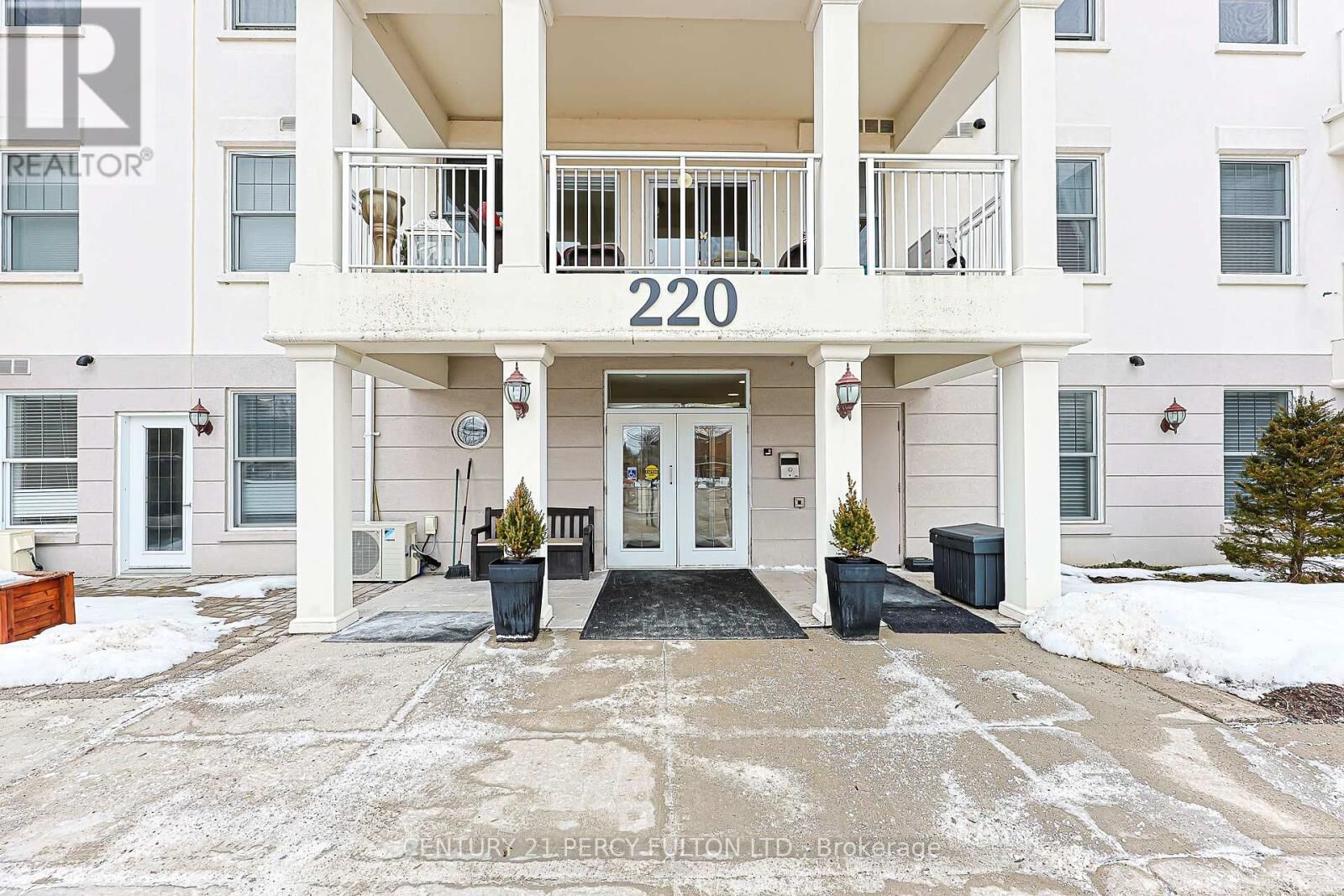 Property Photo:  220 Main Street North 211  ON L9P 0B6 