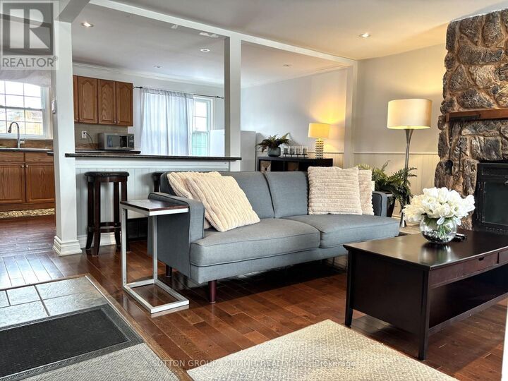Property Photo:  2958 King Street  ON L7C 0R3 