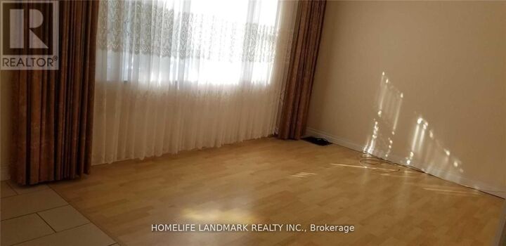 Property Photo:  19 Winterer Avenue  ON M1K 4L6 