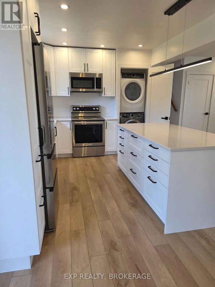 Property Photo:  30 Queen Mary Drive A  ON K7M 2A4 