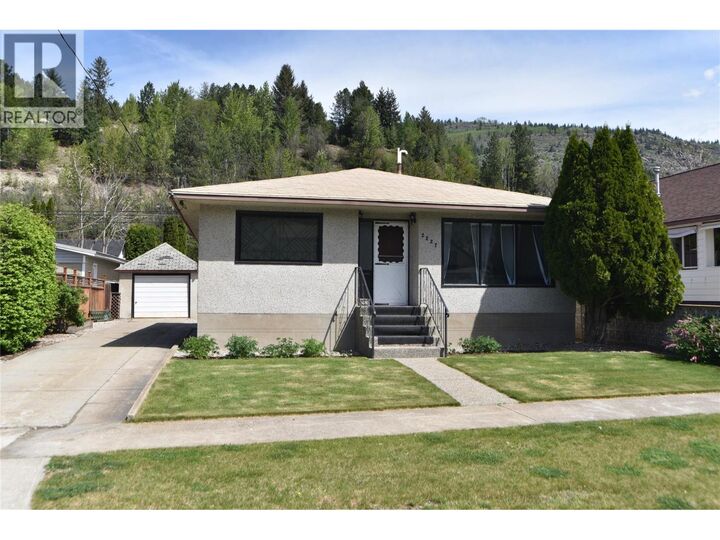 Property Photo:  2227 Seventh Avenue  BC V1R 3C8 