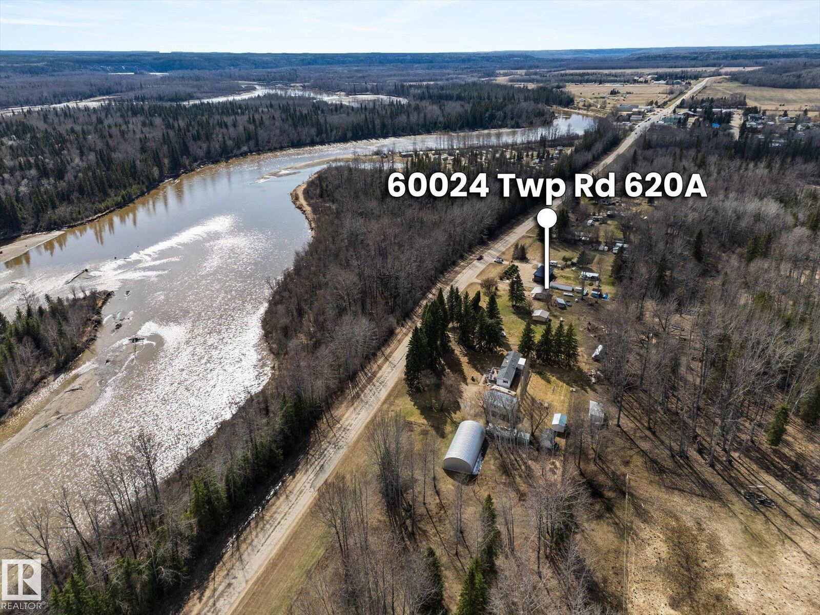 Property Photo:  60024 Twp Road 620A  AB T0G 1A0 