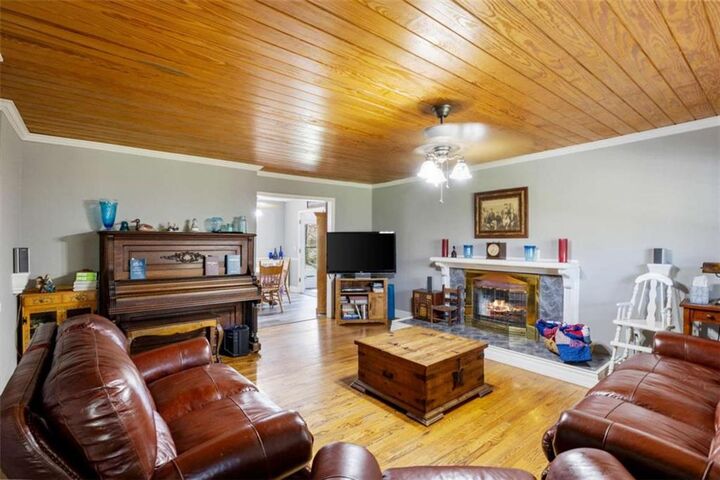 Property Photo: 5948 Haywood Valley Road GA 30747