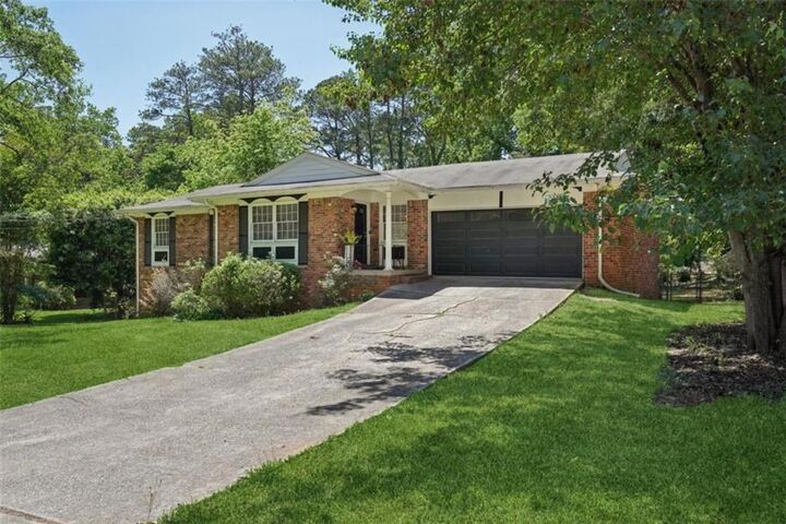 Property Photo:  119 Kelso Drive  GA 30310 