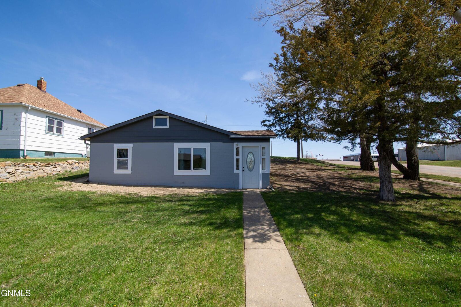 Property Photo:  101 Illinois Avenue  ND 58646 