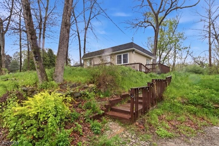 Property Photo:  912 E Walnut Dr  NJ 07860 
