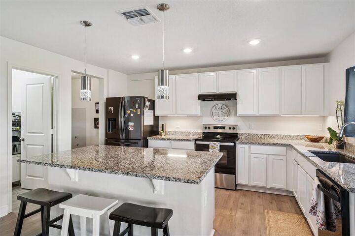 Property Photo:  1841 Wilson Prairie Circle  FL 34736 